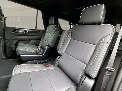 New 2026 GMC Yukon Elevation w/ Elevation Premium Package image 12