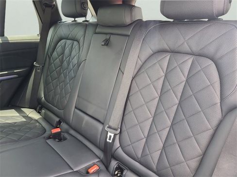 Used 2023 BMW X5 xDrive40i image 14