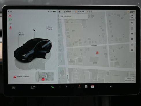 Used 2024 Tesla Model Y Long Range RWD image 24