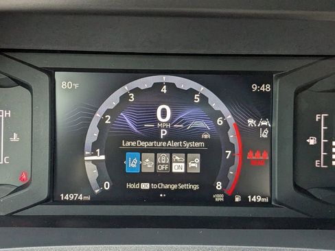 Certified 2025 Toyota Tacoma SR AWD/4WD image 26