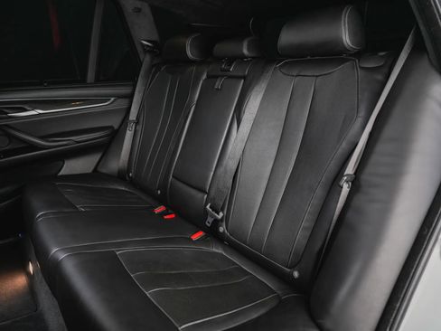 Used 2017 BMW X5 M image 42