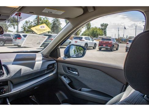 Used 2023 Nissan Rogue SV AWD/4WD image 20
