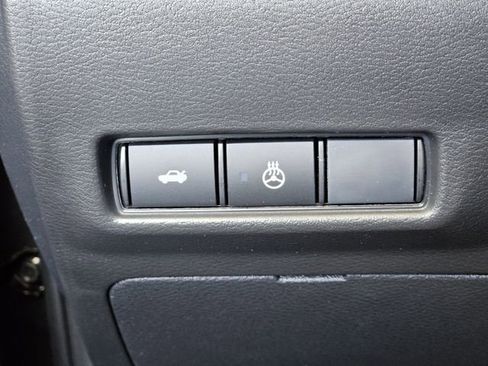 New 2026 Nissan Sentra SV w/ SV Convenience Package FWD image 19