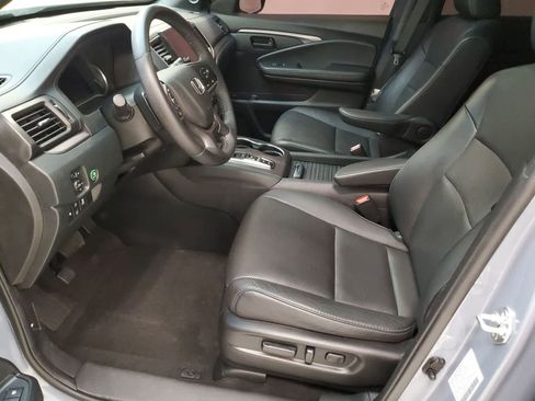 Certified 2023 Honda Passport EX-L image 19