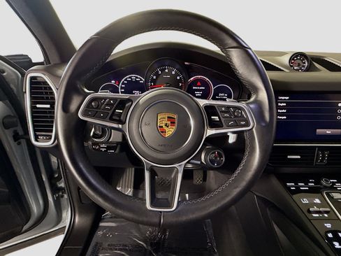 Used 2023 Porsche Cayenne Platinum Edition AWD/4WD image 13