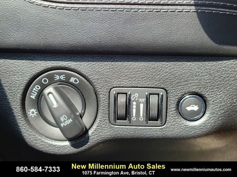 Used 2019 Dodge Charger Scat Pack w/ Daytona Edition Group image 24