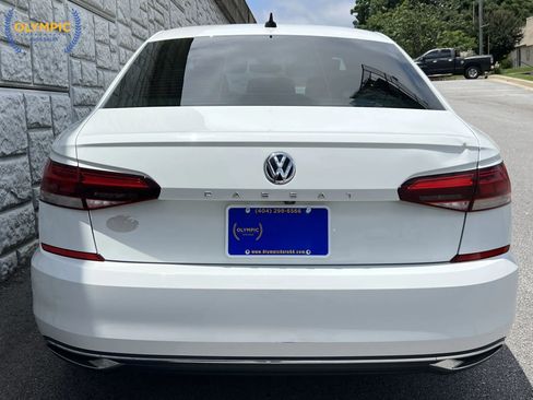 Used 2020 Volkswagen Passat 2.0T SE FWD image 5