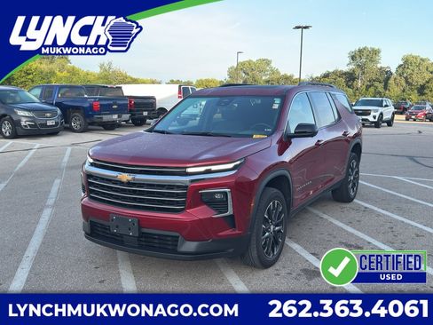 Used 2024 Chevrolet Traverse LT AWD/4WD image 1