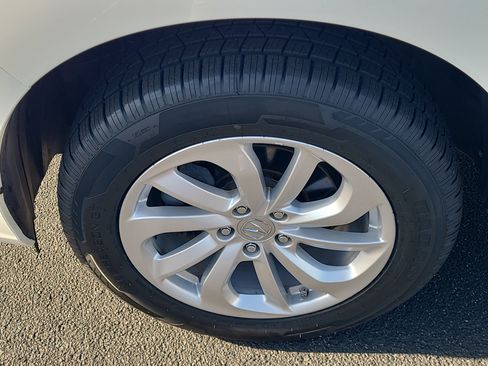 Used 2017 Acura RDX AWD image 8