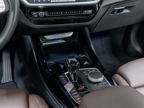 Certified 2024 BMW X3 xDrive30i w/ Premium Package image 20