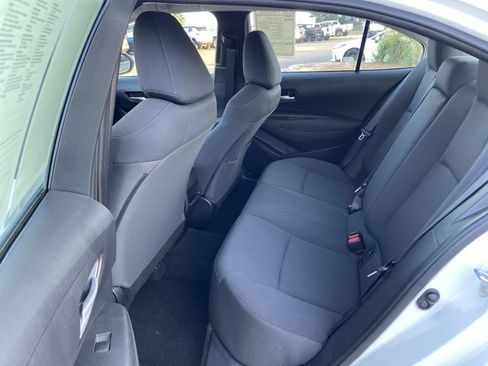 Used 2021 Toyota Corolla LE w/ Carpet Mat Package (TMS) FWD image 46