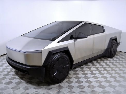 Used 2024 Tesla Cybertruck Cyberbeast AWD/4WD image 3