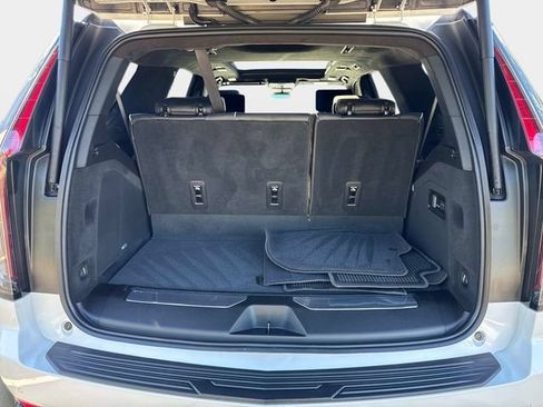 Certified 2022 Cadillac Escalade Sport Platinum AWD/4WD image 5