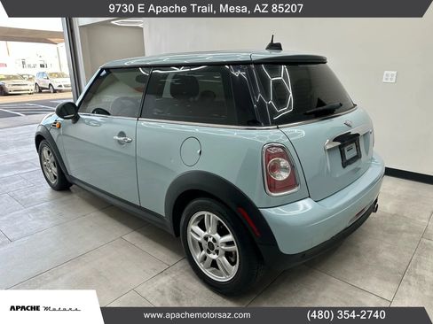Used 2011 MINI Cooper Hardtop image 10