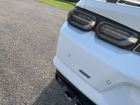 Used 2023 Chevrolet Camaro SS RWD image 79