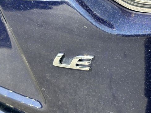 Used 2021 Toyota Corolla LE image 10