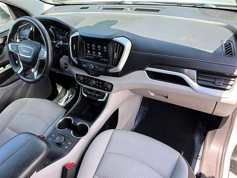 Used 2022 GMC Terrain SLE w/ Driver Convenience Package FWD image 19