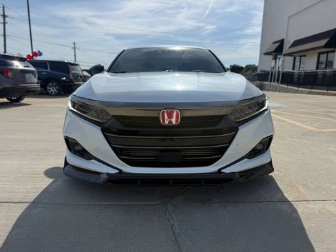 Used 2021 Honda Accord Sport image 4