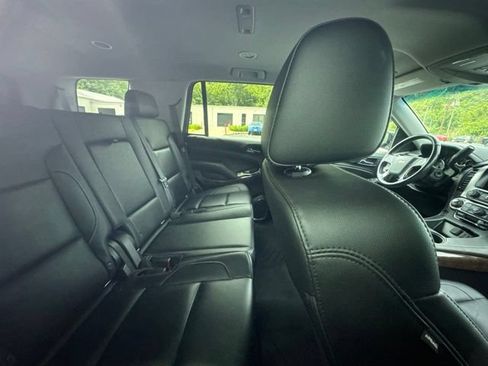 Used 2019 Chevrolet Tahoe LT AWD/4WD image 10