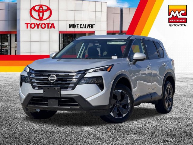 Used 2025 Nissan Rogue SV AWD/4WD image 1
