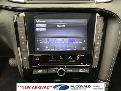 Used 2023 INFINITI QX55 Luxe w/ Cargo Package AWD/4WD image 16