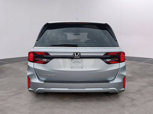 Certified 2026 Honda Odyssey EX-L image 5