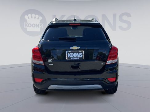 Used 2019 Chevrolet Trax LT w/ LT Convenience Package FWD image 5