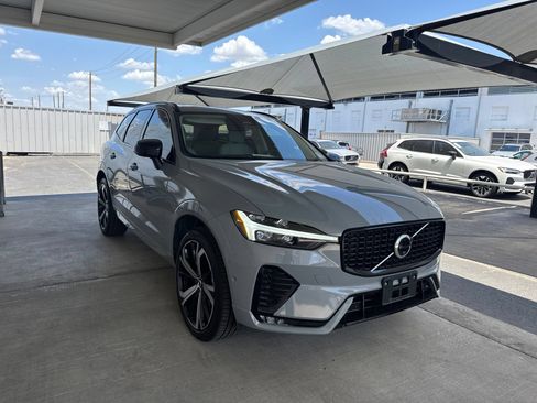 Used 2025 Volvo XC60 B5 Ultra w/ Protection Package Premier AWD/4WD image 3