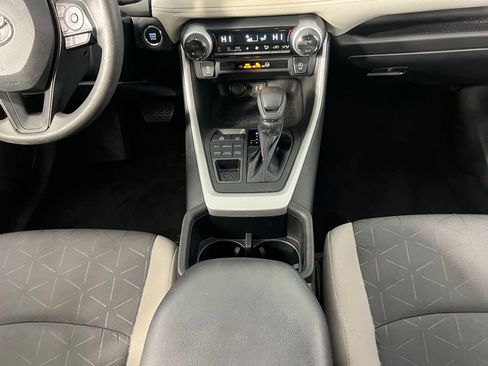 Used 2023 Toyota RAV4 XLE image 17