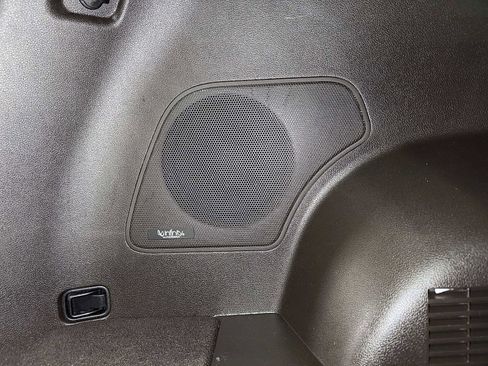 Used 2020 Hyundai Santa Fe Limited image 27