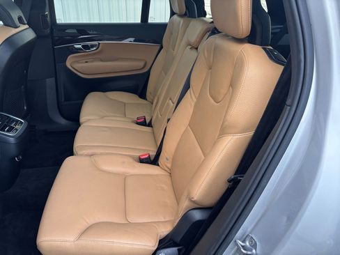 Used 2019 Volvo XC90 T6 Momentum image 29