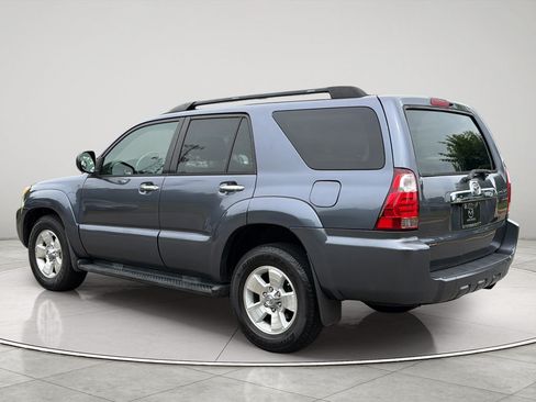 Used 2006 Toyota 4Runner SR5 RWD image 3