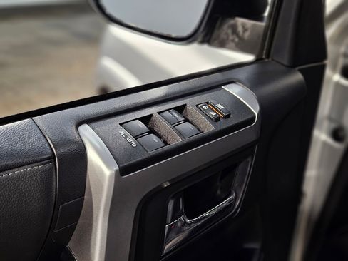 Certified 2022 Toyota 4Runner SR5 Premium image 21