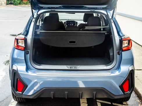 Used 2024 Subaru Crosstrek 2.0i Premium AWD/4WD image 19