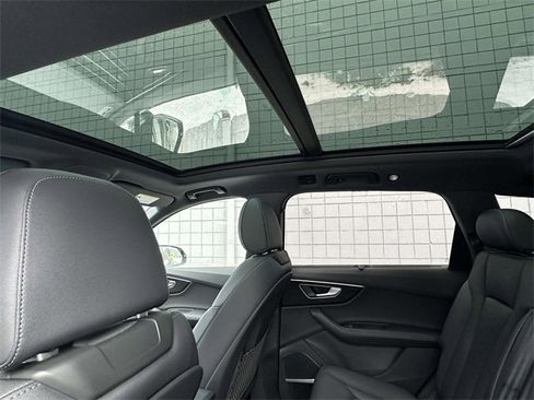 New 2026 Audi Q7 3.0T Premium Plus image 7