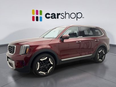 Used 2023 Kia Telluride S w/ S Sunroof Package
