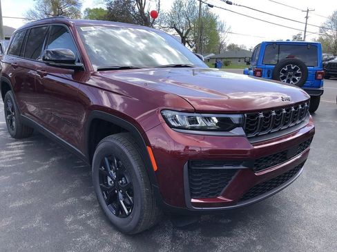 New 2026 Jeep Grand Cherokee L 4WD image 7