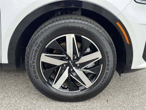 Used 2023 Kia Sorento EX w/ Panoramic Sunroof Package image 27