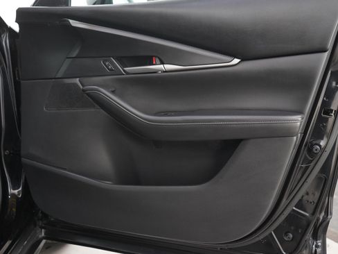 Used 2021 MAZDA CX-30 AWD 2.5 S w/ Select Package image 9