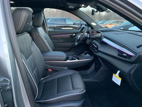 New 2026 Buick Enclave Avenir w/ Super Cruise Package FWD image 29