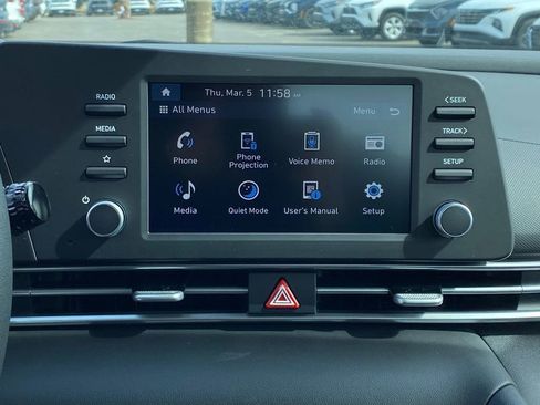 New 2026 Hyundai Elantra SE FWD image 15