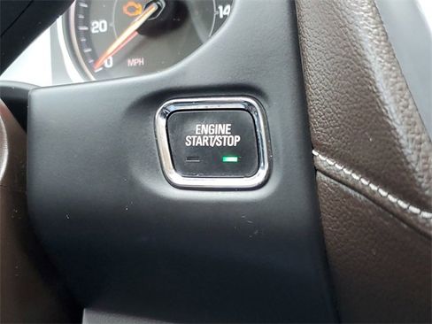 Certified 2023 GMC Acadia SLT image 16