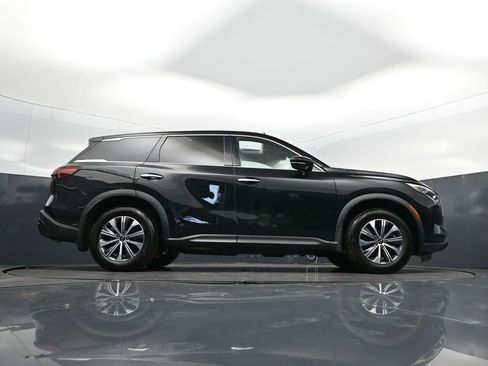 Used 2023 INFINITI QX60 Pure image 44