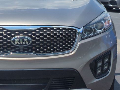 Used 2017 Kia Sorento SX AWD/4WD image 6