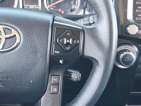 Used 2020 Toyota 4Runner TRD Pro AWD/4WD image 29