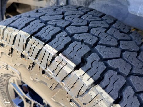 Used 2024 Ford F350 XLT w/ XLT Premium Package AWD/4WD image 54