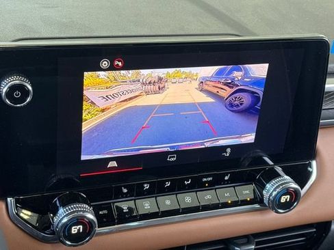 New 2026 GMC Canyon AT4 AWD/4WD image 18