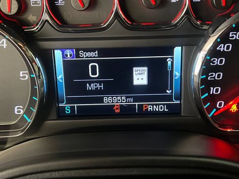 Used 2019 Chevrolet Tahoe LT AWD/4WD image 22