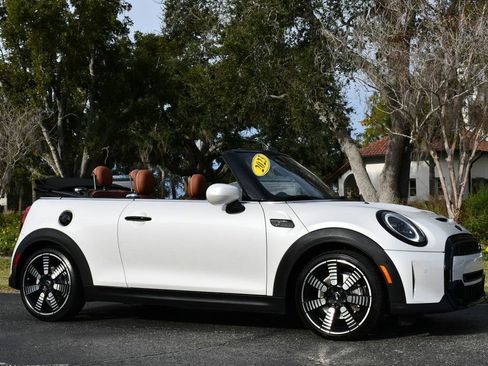 Used 2023 MINI Cooper S image 8