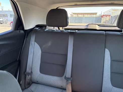 Used 2025 Chevrolet TrailBlazer LT FWD image 23
